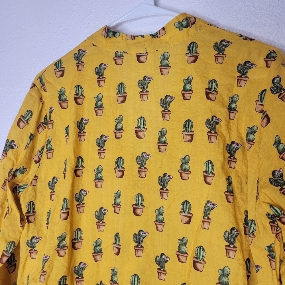 Ivy Jane Cactus Mustard Blouse Women's Size Small - Picture 9 of 13
